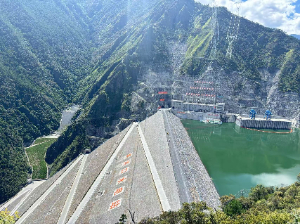 四川兩河口水電站引水發電系統1号-3号機組段化學灌漿工程